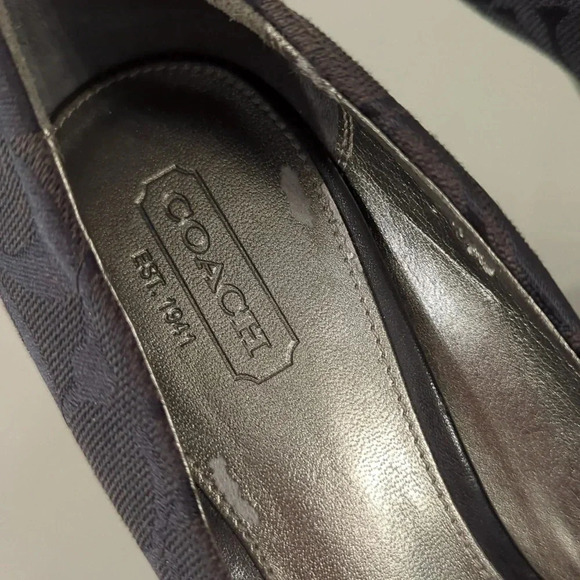 Coach Heels Peep Toe size 7 Black - Picture 3 of 13